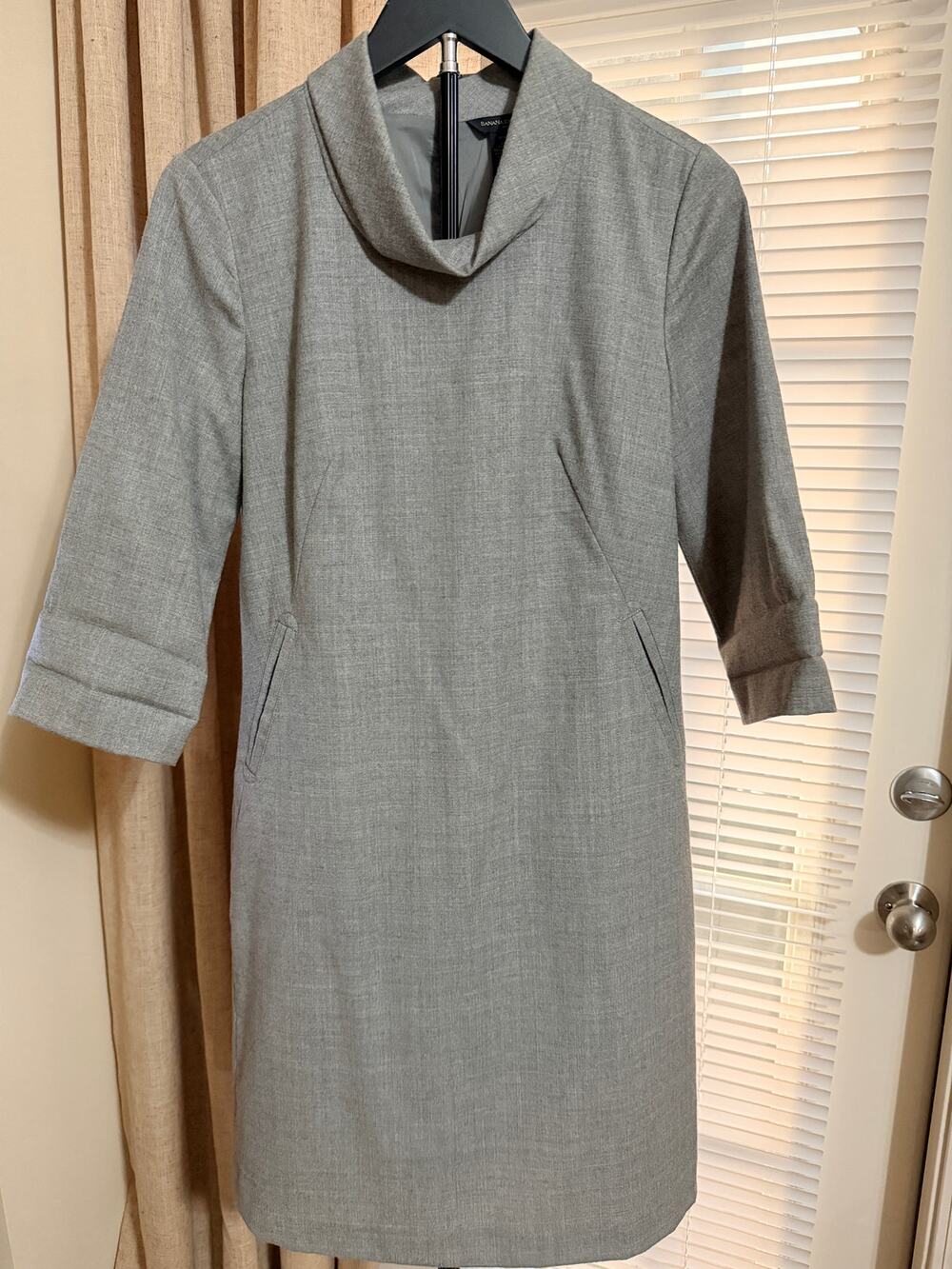 Banana Republic Wool Blend Gray Dress Mod 4